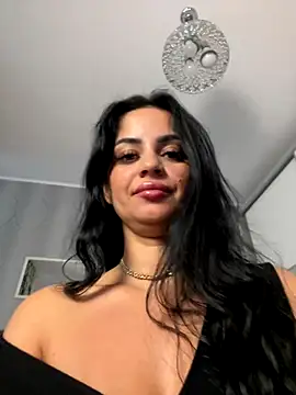 _adelle live sex cam