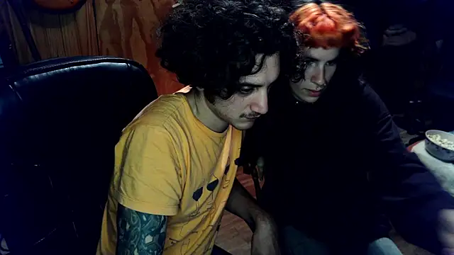 GroovyBlossom live sex cam