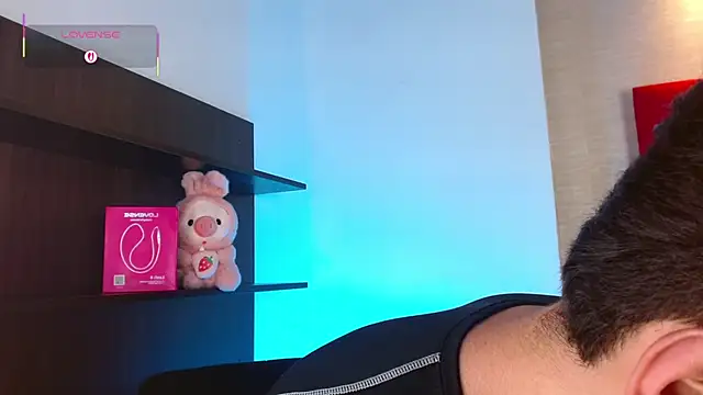 Ezra_Storm live sex cam