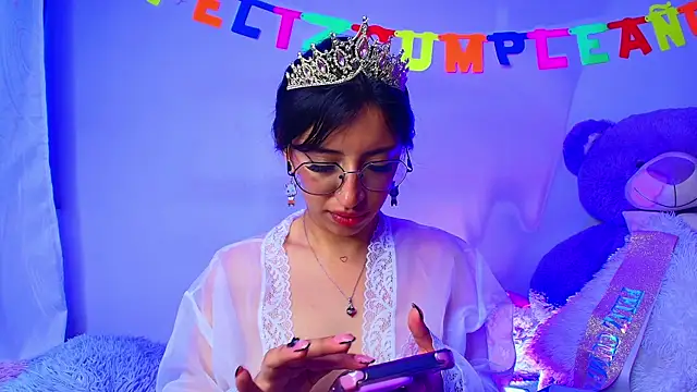 MiaFlamesxxx live sex cam