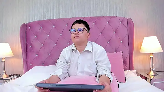 AmeliaConer_NovaBell live sex cam