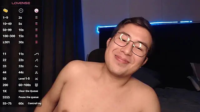 andrewmhilton_ live sex cam