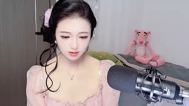 starsqimei live sex cam