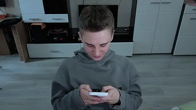 angryzan live sex cam