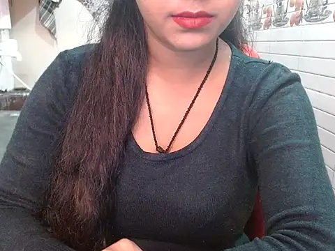 LovingPihu live sex cam