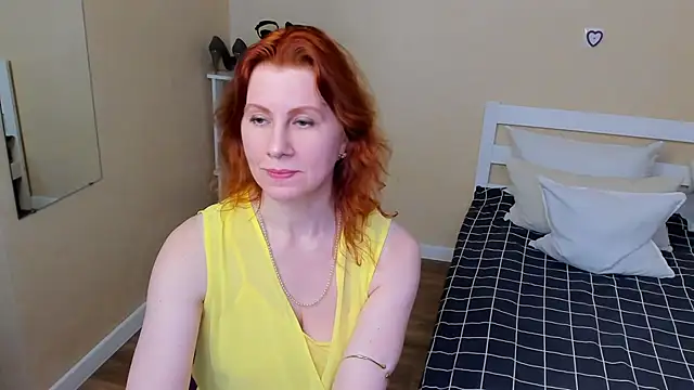 FoxySophia live sex cam