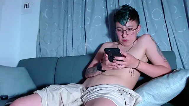 Sexyboy_666 live sex cam