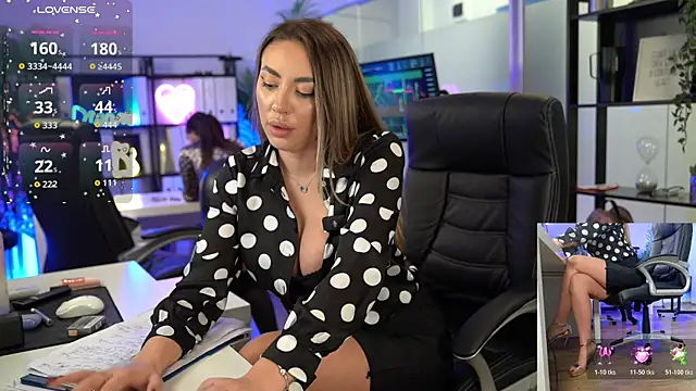 BabesGoWild live sex cam