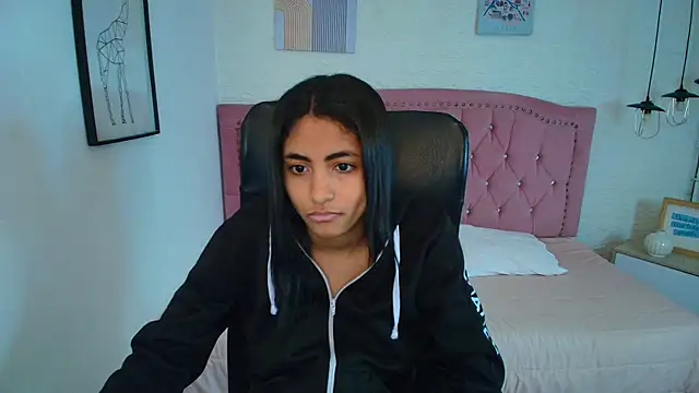 shaneelle live sex cam