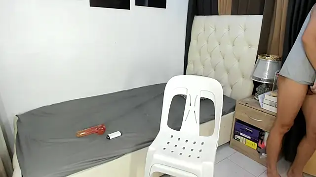 Sweetbigcockboy live sex cam