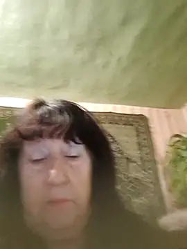 CrystalLime6411 live sex cam