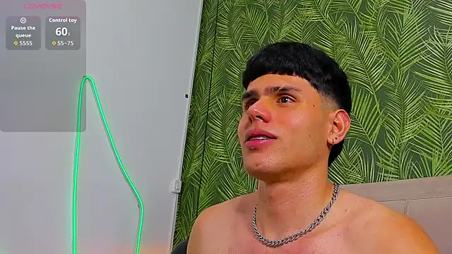 Nathaniel_Park live sex cam