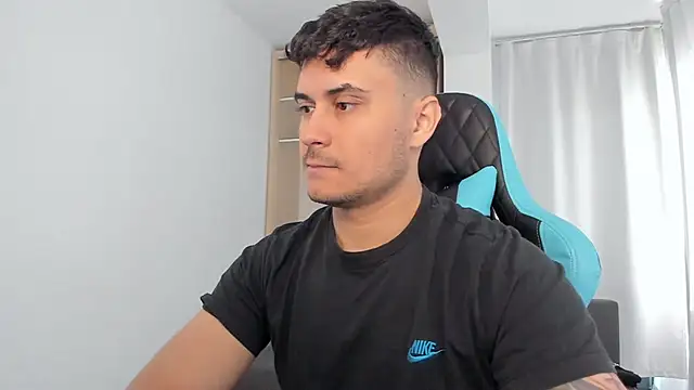 MatMalonne live sex cam