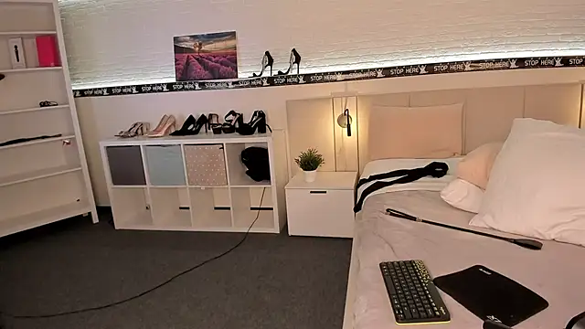 BelovedRuby live sex cam