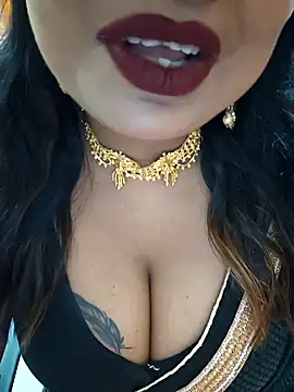 YR-SHIVANI live sex cam