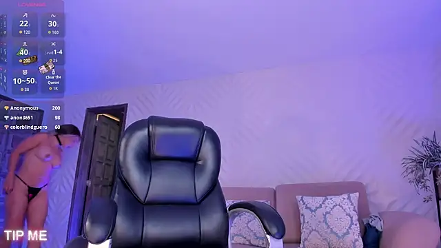 SophieBarnett live sex cam