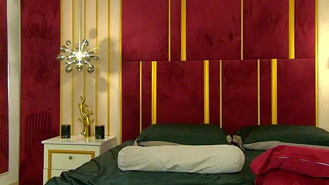 ChloeSins_ live sex cam