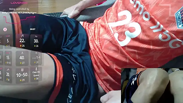 Yasu2000 live sex cam