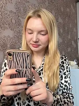 AmmyHot live sex cam