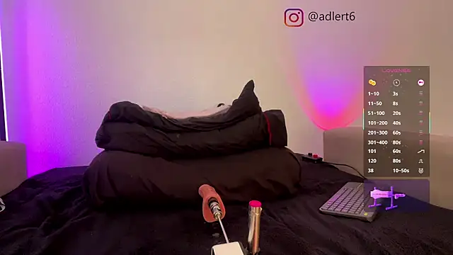 adler80035 live sex cam