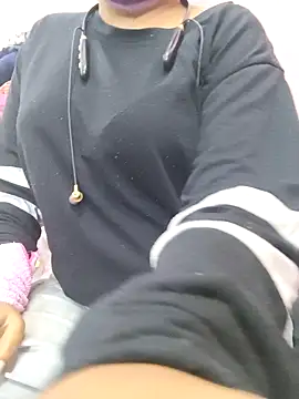 Ananya_34 live sex cam