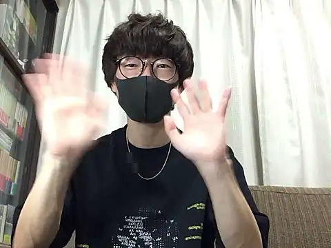 telumiya live sex cam