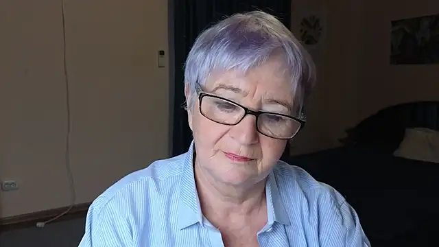 Sandra_Snowflake live sex cam