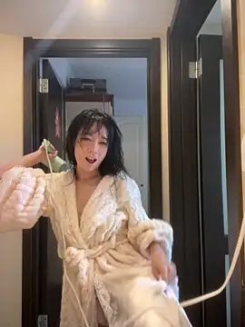 yourkeer live sex cam