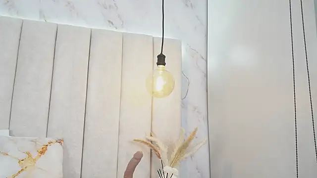 Annyy_Rosse live sex cam