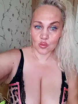 IsabellaBoni live sex cam