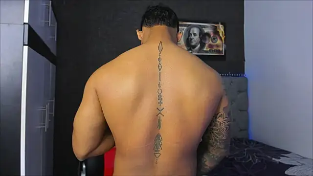 luigi_hot_ live sex cam