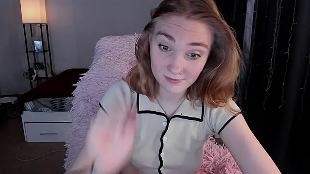 ReddHotPipper live sex cam