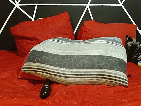 YummyChocolatexx2 live sex cam