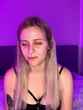 lunawolf21 live sex cam