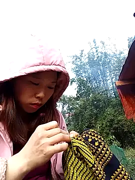 Ngocmi909 live sex cam