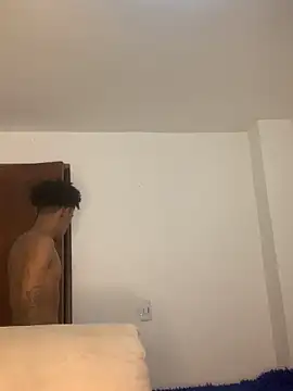 Boy_cock18 live sex cam