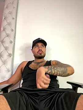 PapiStan live sex cam