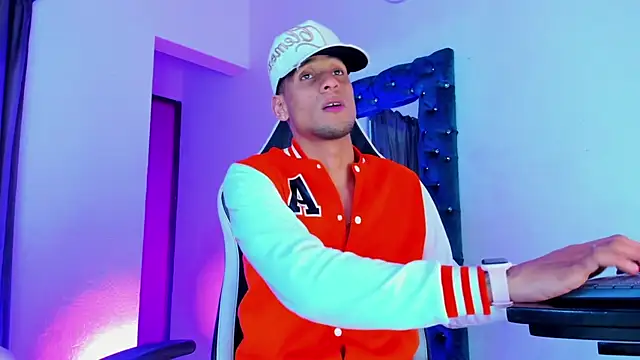 daddys_insanee live sex cam