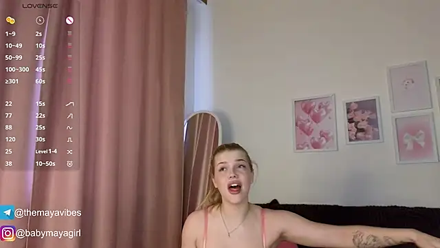 Maya_Rave live sex cam