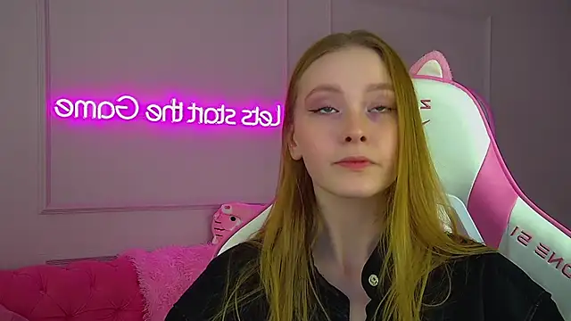 AgataFoxley live sex cam