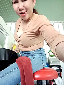 Ana-love2025 live sex cam