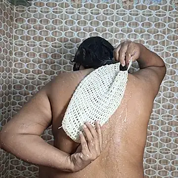 Bristy- live sex cam