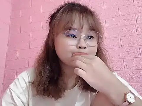 Lina8386 live sex cam