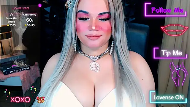 xHugeHarleySelfsuckerx live sex cam
