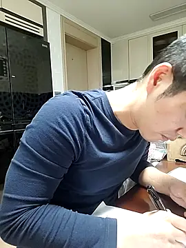 Woonee1680 live sex cam