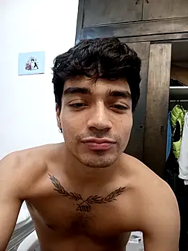 INDICO22 live sex cam