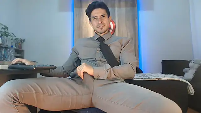 Andrew_4_ live sex cam