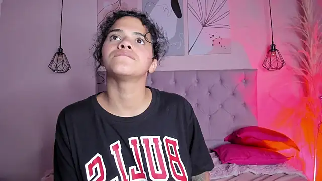 ATENA_JB live sex cam