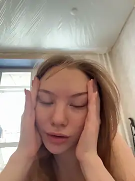 feral__berryss live sex cam