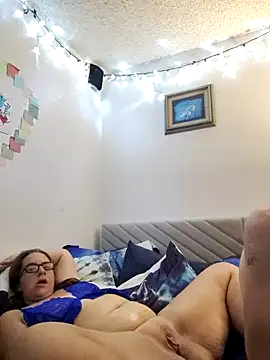 Kinkycouple0213 live sex cam